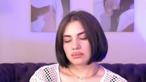 Snapshot of adrianatores chatting on 05-19-26, 01:56 AdrianaTores online show from 05-19-26, 01:56