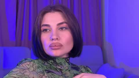 Snapshot of adrianatores chatting on 05-27-26, 02:08 AdrianaTores online show from 05-27-26, 02:08