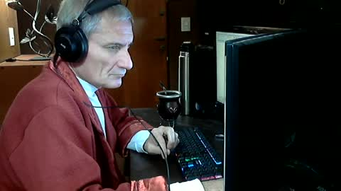Snapshot of adrianlatino chatting on 07-26-26, 01:58 Adrian online show from 07-26-26, 01:58