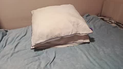 Snapshot of adriannamalango chatting on 07-28-26, 03:21 Sofa online show from 07-28-26, 03:21