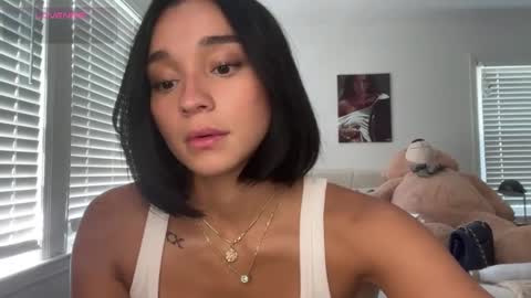 Adrianna  online show from 09-09-25, 07:24