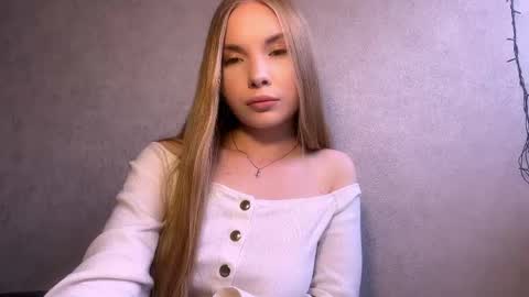 Caroline online show from 05-16-26, 02:16