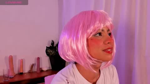 adrianny online show from 10-17-25, 02:26