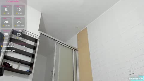 Snapshot of adriano_bigcock chatting on 01-16-25, 04:38 Adrian online show from 01-16-25, 04:38