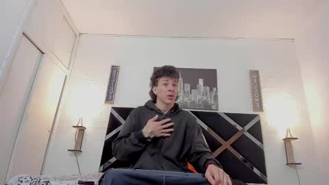 Snapshot of adriano_bigcock chatting on 10-16-25, 03:07 Adrian online show from 10-16-25, 03:07