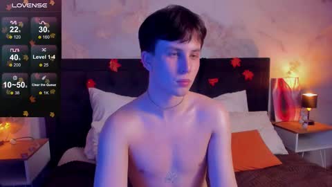 adrianoaubert online show from 10-26-25, 04:24