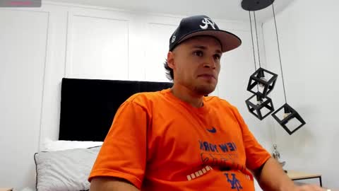 Adrein Roche online show from 01-26-25, 11:08