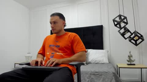 Adrein Roche online show from 02-27-25, 11:15