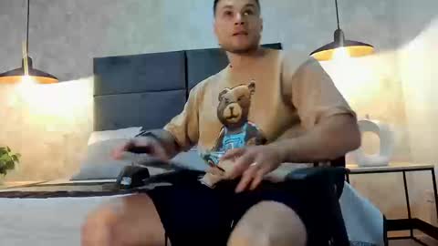 Adrein Roche online show from 09-12-25, 10:43