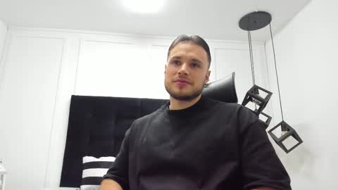 Adrein Roche online show from 10-03-25, 10:18