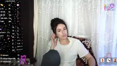 Snapshot of adrihanna chatting on 05-08-26, 07:08 Adriana online show from 05-08-26, 07:08