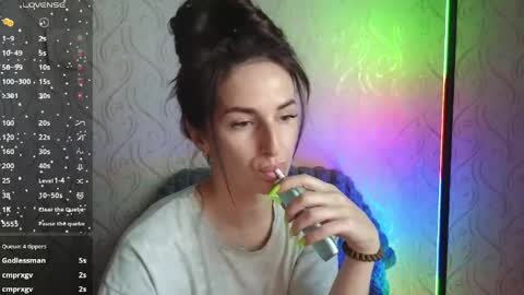 Snapshot of adrihanna chatting on 05-11-26, 04:37 Adriana online show from 05-11-26, 04:37