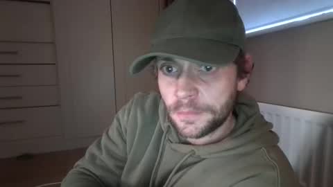 Snapshot of adventure69738921 chatting on 11-29-25, 03:26 adventure69738921 online show from 11-29-25, 03:26