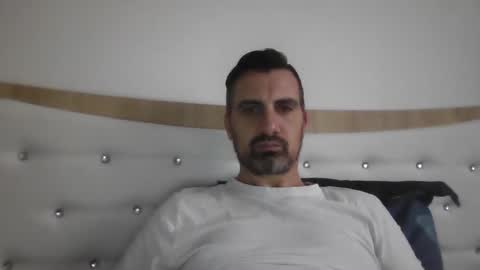 Snapshot of adyyyyyyyyyy35 chatting on 01-06-26, 12:53 Adrian online show from 01-06-26, 12:53