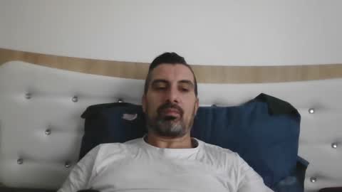 Snapshot of adyyyyyyyyyy35 chatting on 01-09-26, 08:28 Adrian online show from 01-09-26, 08:28