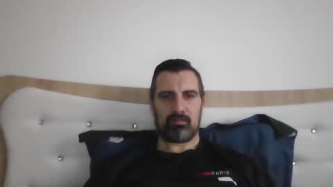 Snapshot of adyyyyyyyyyy35 chatting on 02-01-26, 07:07 Adrian online show from 02-01-26, 07:07