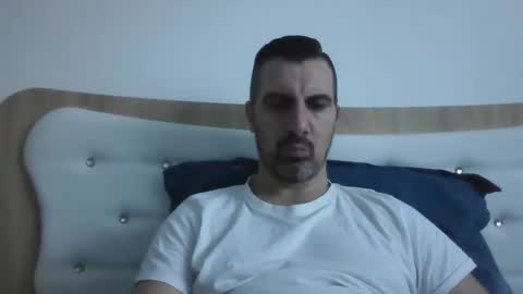 Snapshot of adyyyyyyyyyy35 chatting on 02-19-26, 06:09 Adrian online show from 02-19-26, 06:09