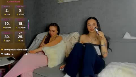 Adele online show from 02-19-26, 07:04