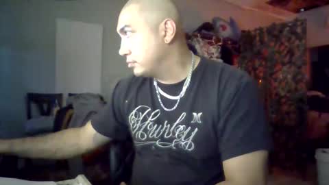 Snapshot of aether99 chatting on 11-12-25, 10:20 Aether online show from 11-12-25, 10:20