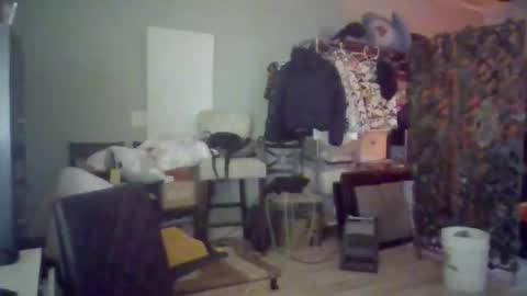 Snapshot of aether99 chatting on 11-15-25, 03:59 Aether online show from 11-15-25, 03:59