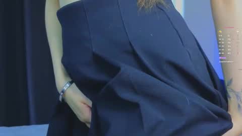 Snapshot of afelia_heks chatting on 10-10-25, 06:45 Afelia online show from 10-10-25, 06:45