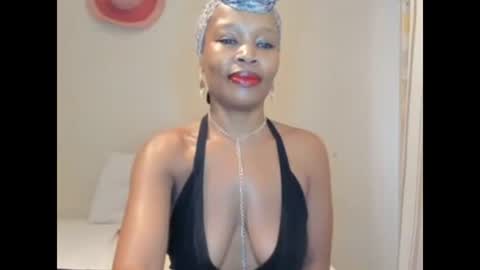 AfricanSquirtQueen online show from 03-20-26, 04:39
