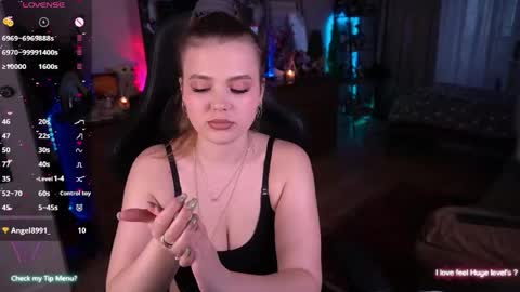Snapshot of afinanights chatting on 06-03-26, 04:56 Afina online show from 06-03-26, 04:56