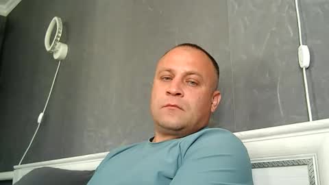 Snapshot of afonya342 chatting on 06-05-26, 06:31 Sasha online show from 06-05-26, 06:31