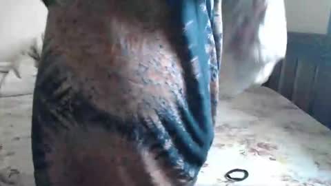 Snapshot of africacoco chatting on 03-10-25, 12:37 africacoco online show from 03-10-25, 12:37