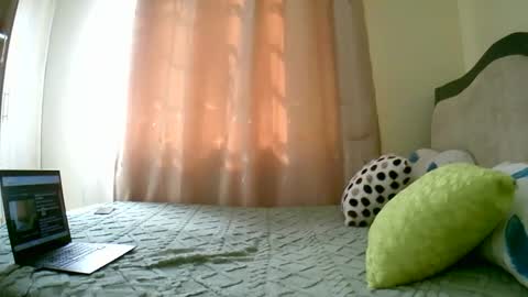 Snapshot of africacoco chatting on 11-08-25, 12:05 africacoco online show from 11-08-25, 12:05