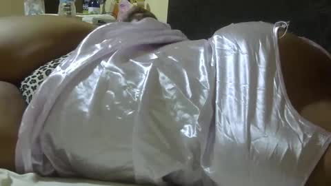 Snapshot of africannna chatting on 01-08-25, 02:25 Rita online show from 01-08-25, 02:25