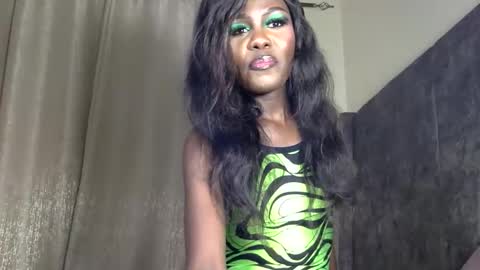 africansweerie20 online show from 11-30-25, 10:14