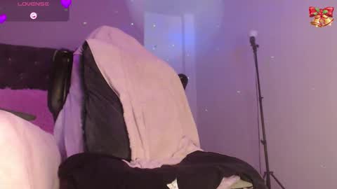 Snapshot of afrodita_rouxe chatting on 11-26-25, 10:55 Afrodita online show from 11-26-25, 10:55