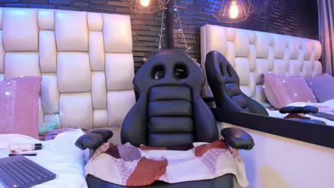 Afrodita  online show from 03-08-25, 03:06