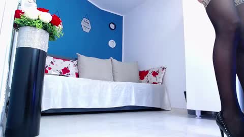 Amalia online show from 02-25-25, 04:21