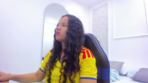 Snapshot of agata18_ chatting on 07-07-26, 07:29 A G A T A online show from 07-07-26, 07:29