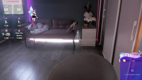 Snapshot of agata_kriste7 chatting on 02-19-25, 12:14 Agata Kriste online show from 02-19-25, 12:14