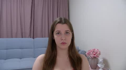Snapshot of agataaisitt chatting on 06-17-26, 05:58 Agata Aisitt online show from 06-17-26, 05:58