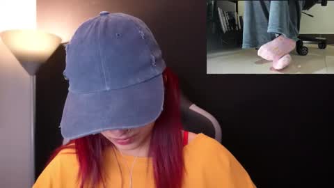 Agata Collinss online show from 02-15-26, 12:40