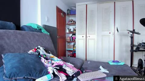 Agata Collinss online show from 05-22-26, 09:31