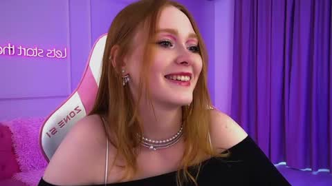 Snapshot of agatafoxley chatting on 07-14-26, 06:18 AgataFoxley online show from 07-14-26, 06:18