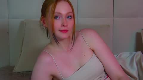 Snapshot of agatafoxley chatting on 07-19-26, 09:18 AgataFoxley online show from 07-19-26, 09:18