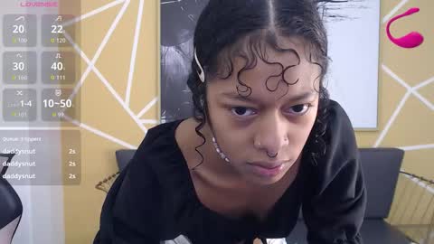 Snapshot of agatha_amaya chatting on 11-07-25, 02:06 agatha_amaya online show from 11-07-25, 02:06