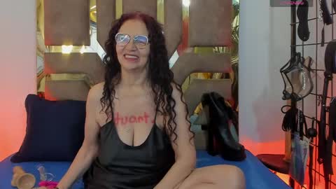 Snapshot of agatha_ross026 chatting on 06-10-26, 11:42 agatha ross online show from 06-10-26, 11:42