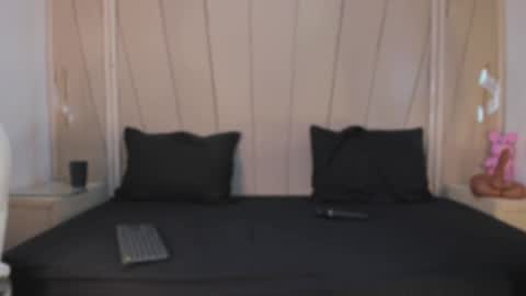 Agatha Steel online show from 03-11-26, 07:42