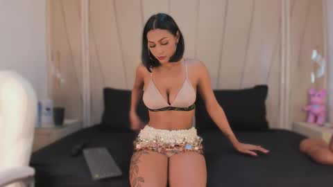 Agatha Steel online show from 03-19-26, 07:18