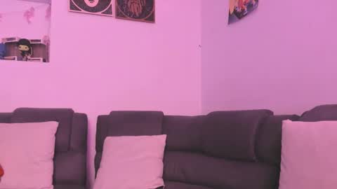 Snapshot of agathaa_ks_ chatting on 02-27-25, 12:43 Camila 2 online show from 02-27-25, 12:43