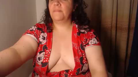      online show from 05-03-26, 11:00