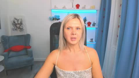 Agatha online show from 03-08-26, 11:58