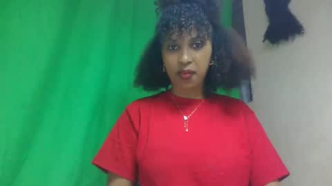 Snapshot of agathie chatting on 01-15-26, 09:25 agathie online show from 01-15-26, 09:25